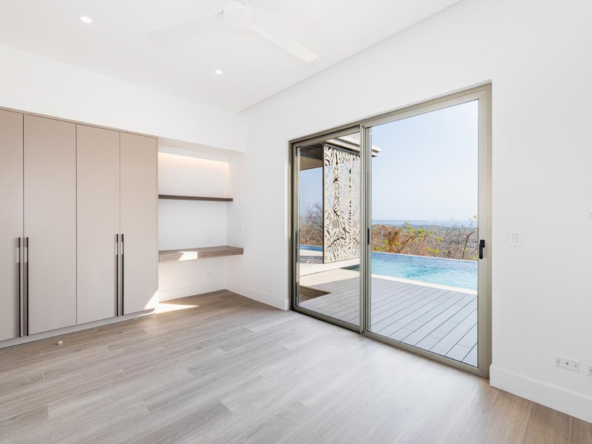 Luxurious 4 bedroom House - Casa Cien por Cien