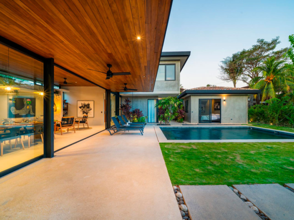 4-Bedroom Designer Home in Gated Community minutes to Tamarindo