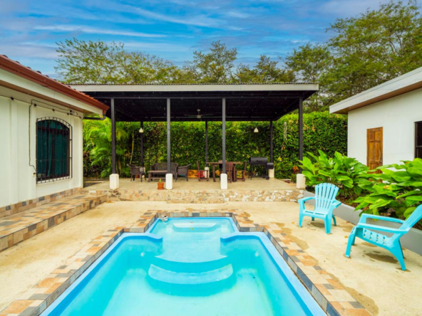 Casa Palmas del Pacifico - Villa Real - Finca Arwin