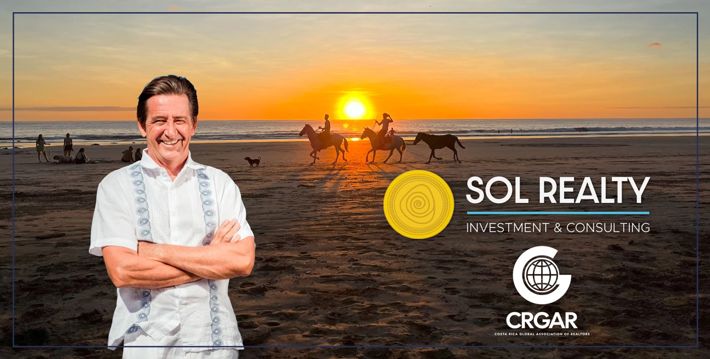 Mark at a typical Playa Negra sunset Mark at a typical Playa Negra sunset